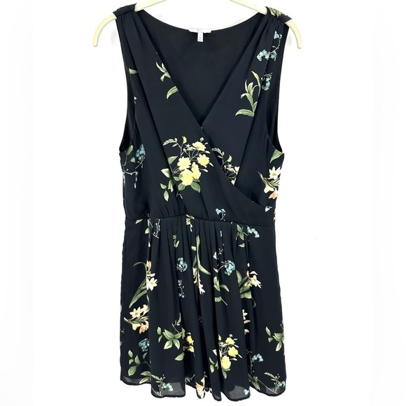 Joie Silk Braydon Dress Size Large Floral Black Caviar Wrap Bust Pleated Skirt - Picture 3 of 15